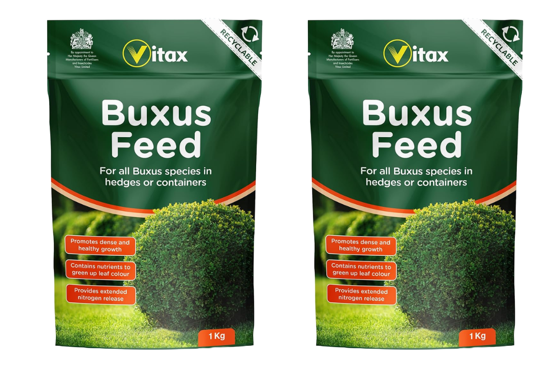 2 x Vitax Buxus, Hedges or Container Feed 1kg Pouch