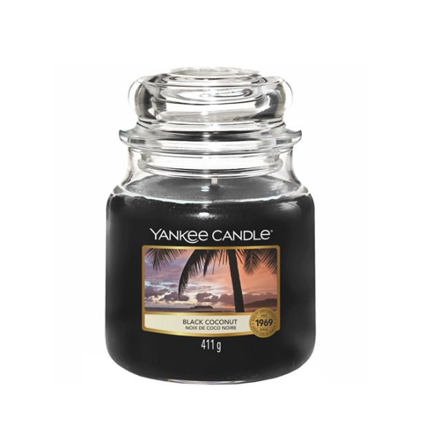 Yankee-Candle-Medium-Jar-Black-Coconut