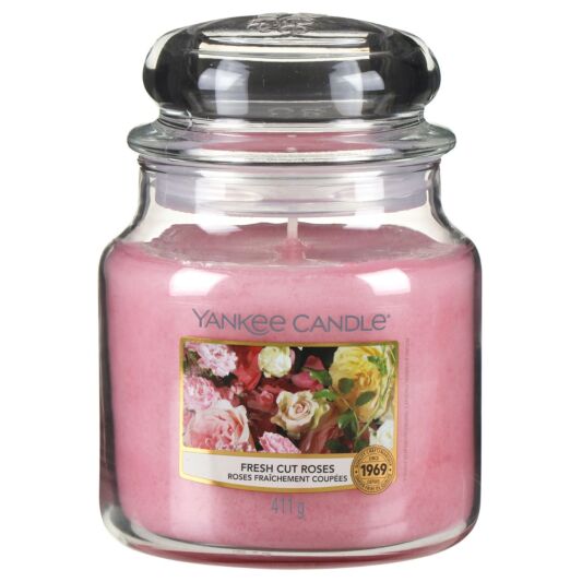 Yankee-Candle-Fresh-Cut-Roses-Medium-Jar