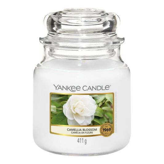 Yankee Candle Medium Jar - Camellia Blossom